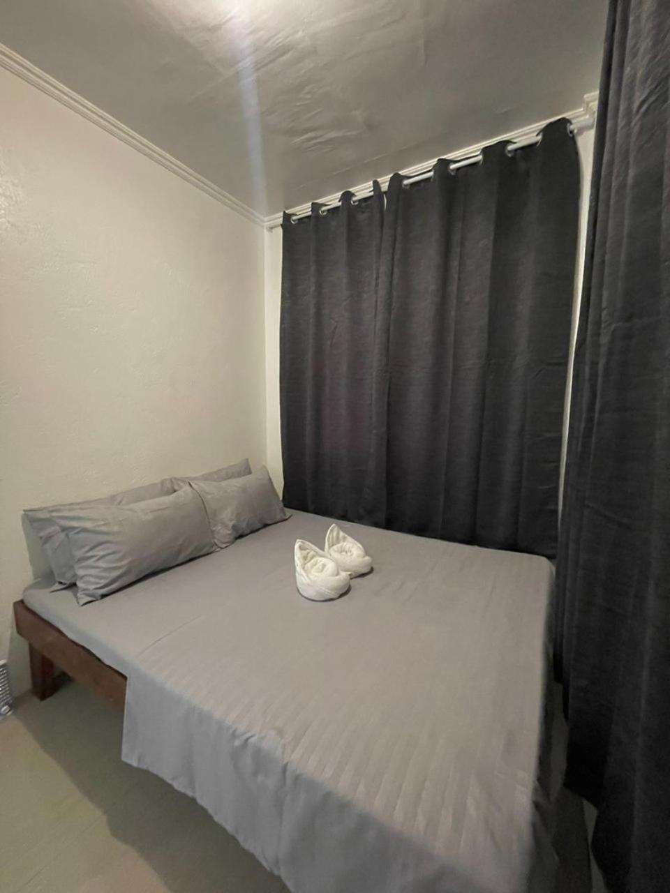 Hotel La Visita General Luna  Zimmer foto